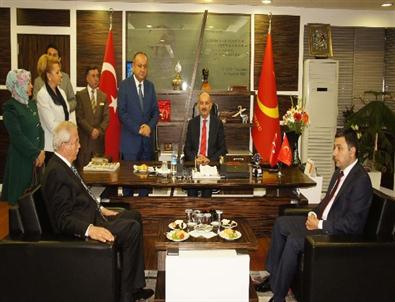 Bakan Müezzinoğlu’dan '17 Aralık' Göndermesi