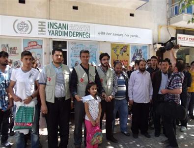 İhhi Üyesi 50 Kişi İstanbul’a Gitti