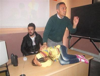 Edirne'de Öğrenciler Deprem Konusunda Bilgilendirildiler