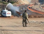 YARALI ASKER - Lice'de askerlere uzun namlulu silahlarla ateş açıldı