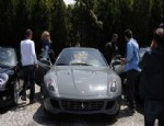 AHU YAĞTU - Cem Yılmaz´ın yeni oyuncağı Ferrari F12