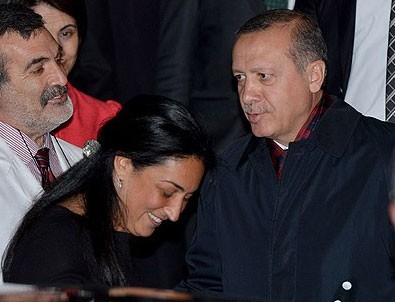 Başbakan Erdoğan Arınç'ı ziyaret etti