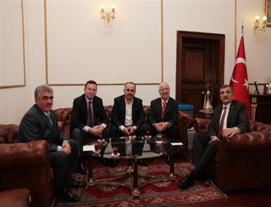 İhlas Vakfı’ndan, Zeytinburnu Belediye Başkanı’na Ziyaret