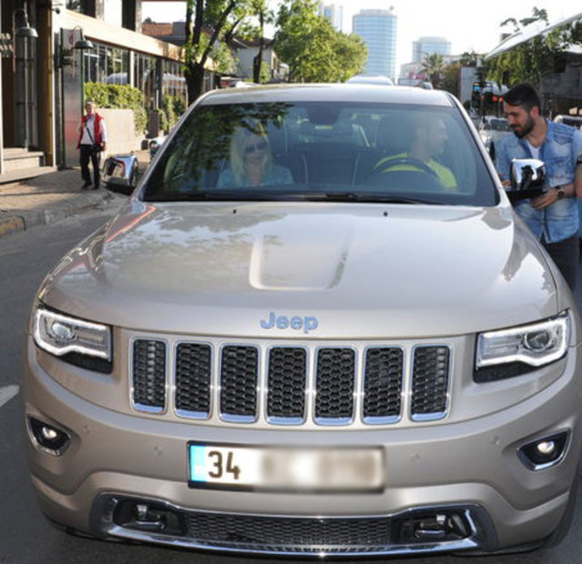 Serdar Ortaç sade bir yaşam için bakın ne yaptı!