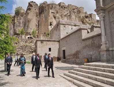 Afrikalı Büyükelçi ve Müsteşarlar Aksaray’ı Gezdi