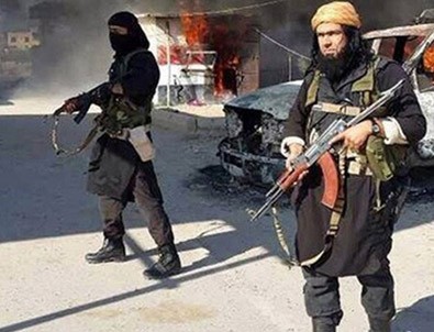 IŞİD Musul'daki Türk Konsolosluğu'nu işgal etti