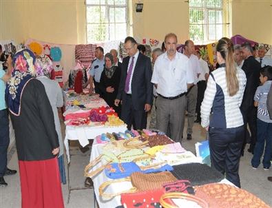 Çelikhan Halk Eğitim Merkezi’nin Yılsonu Sergisi Açıldı