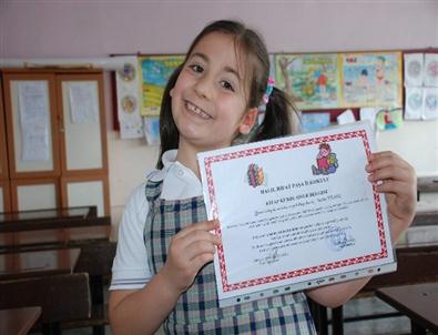 Tokat’ta 115 Bin Öğrencinin Karne Heyecanı