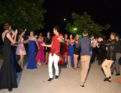 Gelibolu’da Mezuniyet Balosu