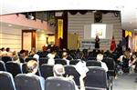 İzmir’de ’’mutlu Çocuk Yetiştirme’’ Konferansı