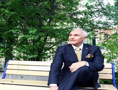 Köy-sam'ın 'güvenilir Siyasetçi'Anketinden 'tevfik Diker'İsmi Çıktı