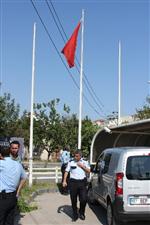 GAZI BULVARı - Antalya’da Bayrak Alarmı