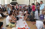 İŞ BIRAKMA EYLEMİ - Belediye Çalışanlarından Yer Sofrasında Eylem