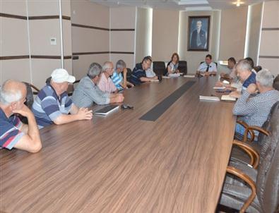 Kartepe Belediyesi Kanatlı Hayvan Eti Üreticileri İle Toplantı Yaptı