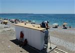 ENGELLİ RAMPASI - Konyaaltı Sahili Açılışa Hazırlanıyor