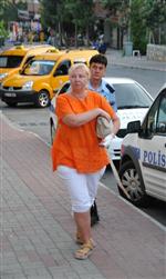 ROTTWEİLER - Polonyalı Turist Köpeğin Saldırısına Uğradı