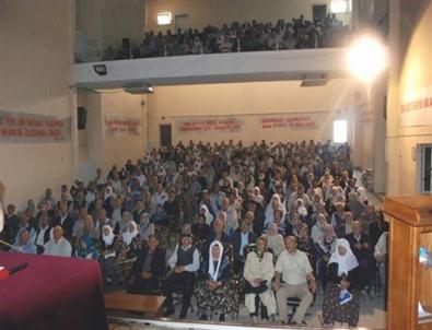 Afyonkarahisar’da Hacı Adaylarına Bulaşıcı Hastalıklar ve Korunma Yolları Anlatıldı