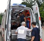 Halı Asarken Devrilen Duvarın Altında Kaldılar