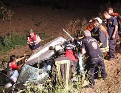Kayseri'de feci kaza: 3 ölü 14 yaralı