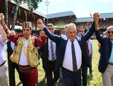 1 Yıl Sonra Ağalığı Geri Aldı