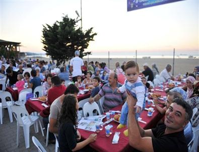 Beykoz’da Komşuluk ve Paylaşmanın Adresi ‘sokak İftarları’