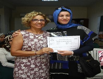 Bayraklı'da Ağlatan Mezuniyet