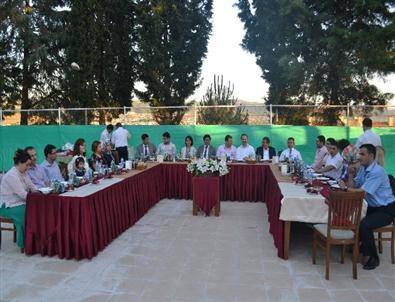 Bigadiç'te Hakim ve Savcılara Veda Yemeği