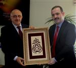 NEZIH DOĞAN - Bakan Yardımcısı Baş’tan Tuşba Belediyesi’ne Ziyaret