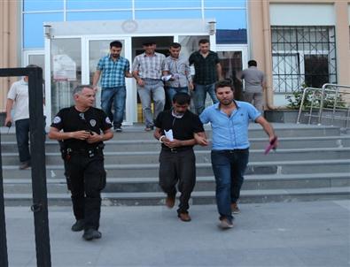 59 Ayrı Suç Dosyasından Aranan 3 Zanlı Suçüstü Yakalandı