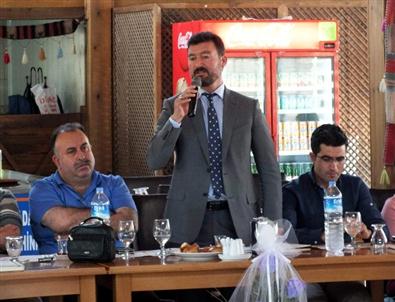 Başkan Akın, Mahalle Muhtarlarıyla Bir Araya Geldi