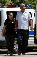 Genç Kızı Taciz Etti, Ağabeyinden Özür Diledi