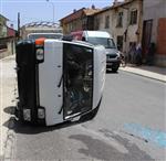 Seydişehir’de Otomobille Minibüs Çarpıştı Açıklaması