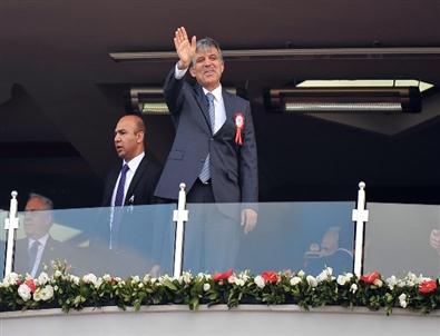 Gazi Koşusu'nda Şampiyon Karataş Oldu