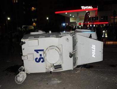 Van'da Zırhlı Polis Aracı Kaza Yaptı; 4 Yaralı
