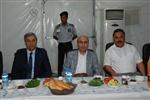 SURİYELİ SIĞINMACI - Çadırkentte Suriyelilerle İftar Yapıldı