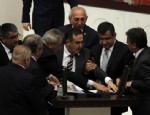 İHSAN ÖZKES - CHP'li vekil Meclis kürsüsünden bela okudu