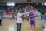 12 DEV ADAM - Liselerarası Basketbol Şaampiyonası Sona Erdi