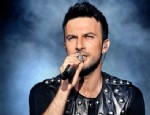 TARKAN TEVETOĞLU - Tarkan dev isimle aynı sahnede