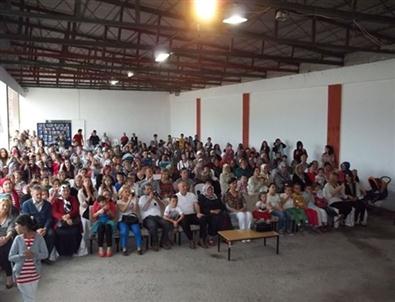 Anaokulundan Yılsonu Gösterisi