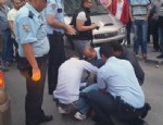 Genç kadını koca dayağından polisler kurtardı