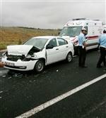 Aksaray'da Otomobil Kamyona Çarptı Açıklaması