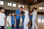 YÜZME YARIŞMASI - Çocuk Meclisi Organizasyonu İle Yüzme Yarışması Düzenlendi
