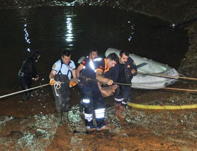 Gölette boğulan iki çocuğun cesetleri çıkarıldı