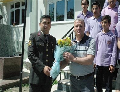 Öğrencilerden Jandarmaya Ziyaret