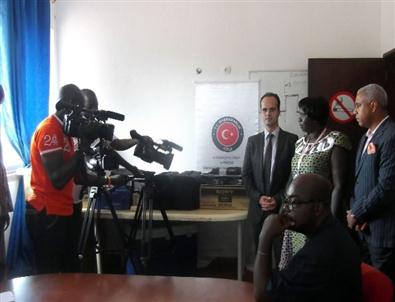 Ginebissau Televizyonu’na Malzeme Desteği