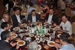 Balıkesir Büyükşehir Belediyesi 'kardeşlik İftarı'Düzenledi