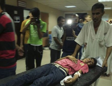 İsrail'den Gazze'ye füze saldırısı: 18 ölü