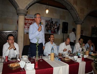 Nevşehir Belediyesi’nden Yetimlere İftar Yemeği