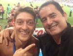 Acun ile Mesut Özil'in şampiyonluk kutlaması