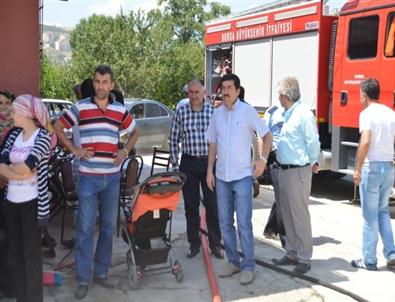 Çiftlikte Yangın Çıktı 15 Koyun Telef Oldu